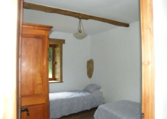 Pear Tree Casa de Férias Genis